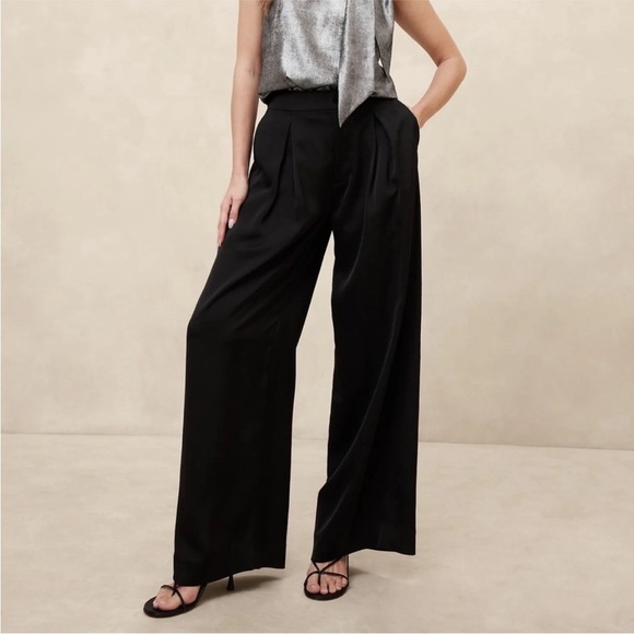 NWT! Banana Republic Black Relaxed Trousers - Multiple Sizes🤎 - Picture 1 of 7
